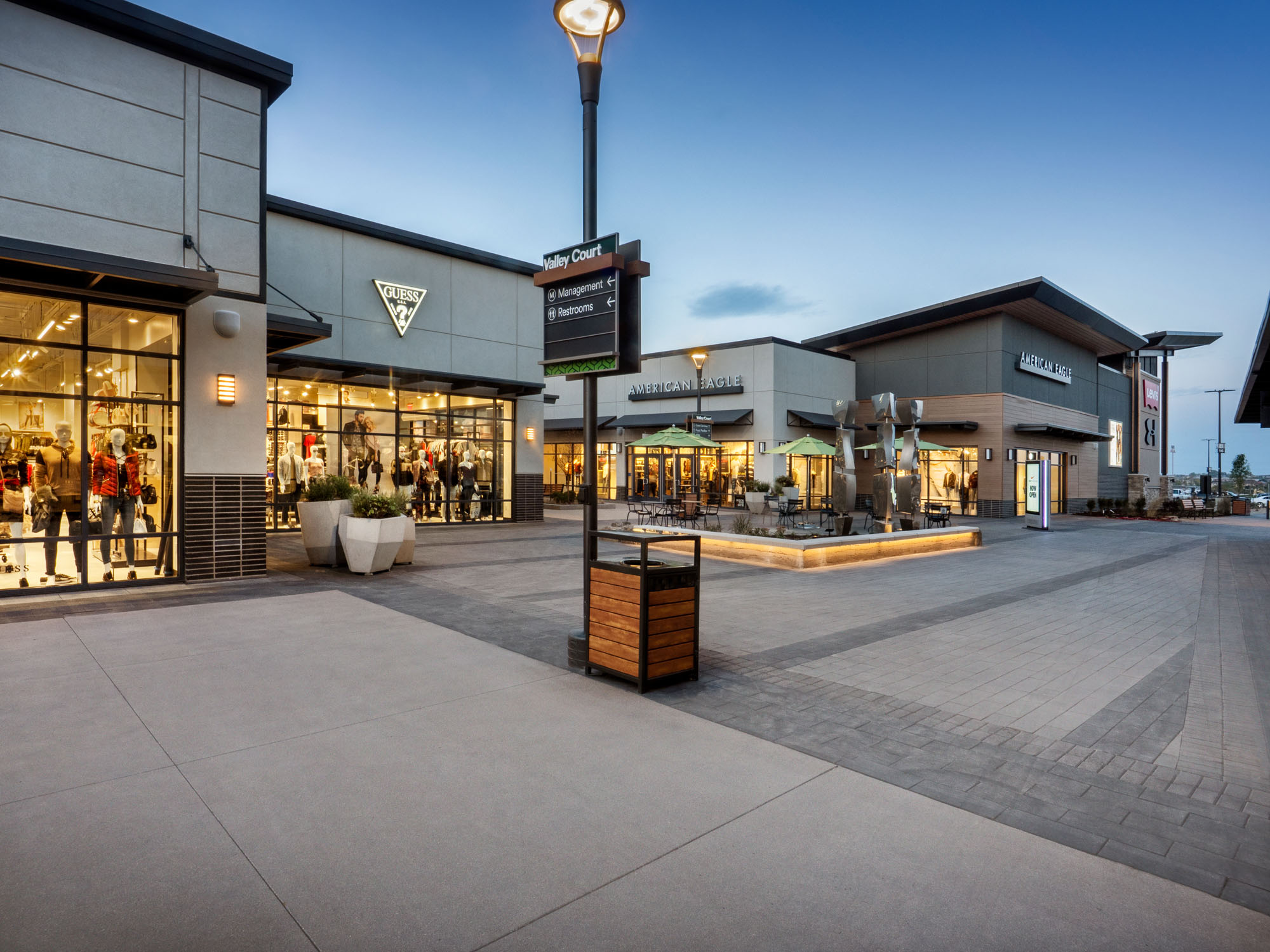 Denver Shopping Malls, Outlets, Street shopping and Destination