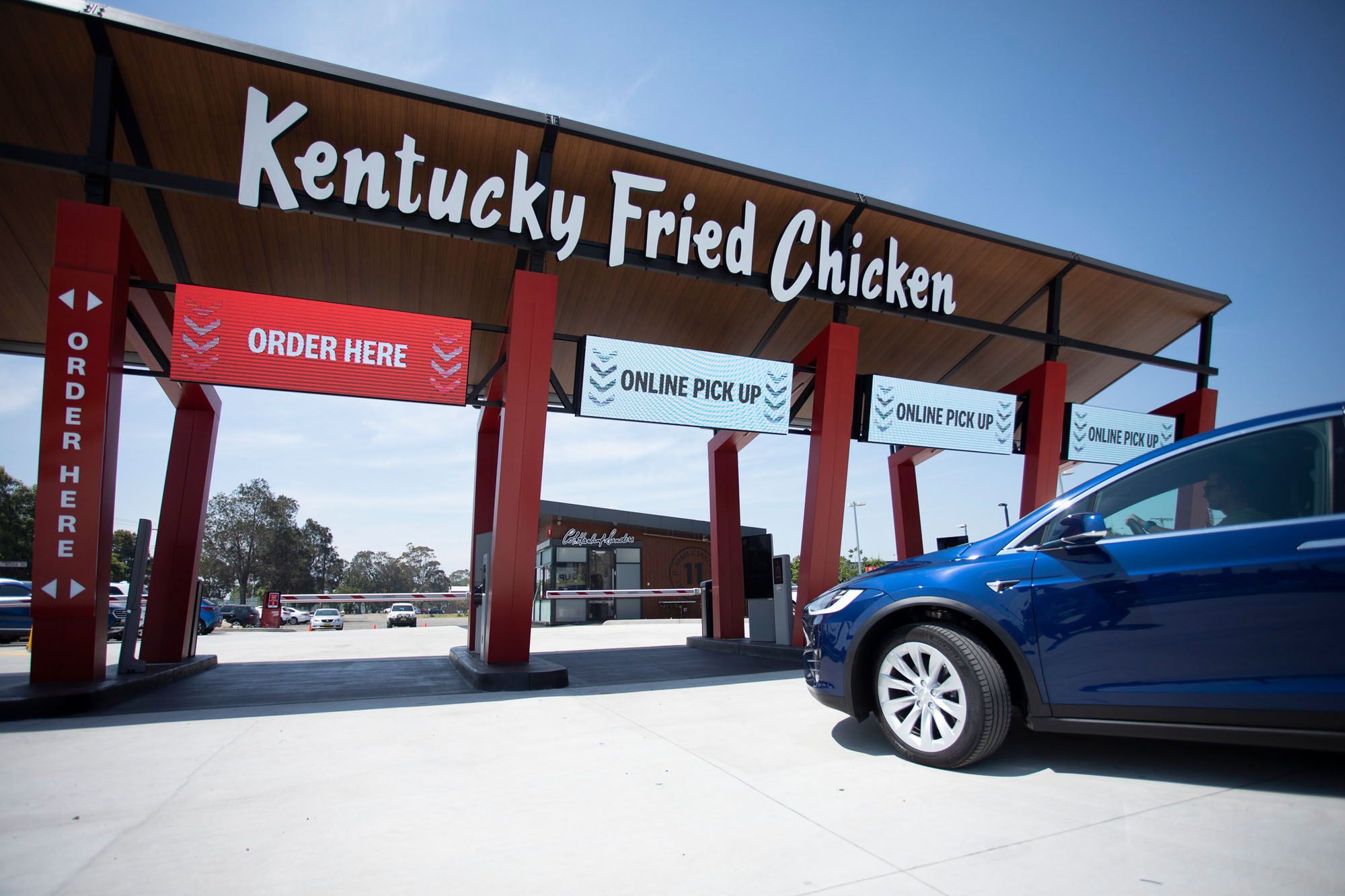 Kfc Szolnok Drive Thru Libri Szolnok